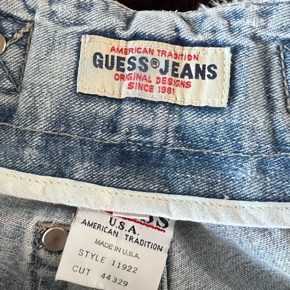 Guess Jean Shorts - Picture 3 of 3